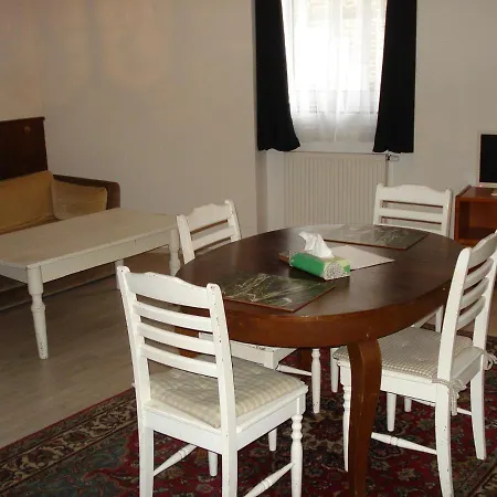 45 Qm Mit Bad An Der Mosel - Naehe Koblenz