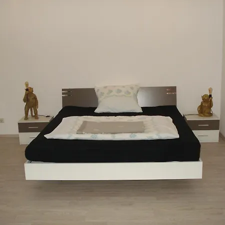 45 Qm Mit Bad An Der Mosel - Naehe Koblenz *