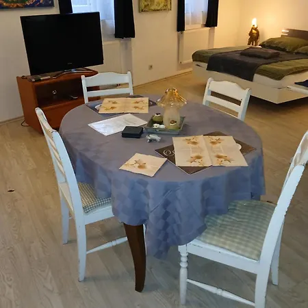 45 Qm Mit Bad An Der Mosel - Naehe Koblenz